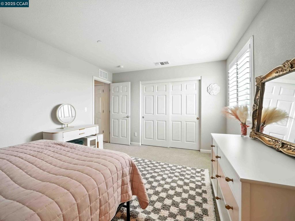 FAIRFIELD - Residential