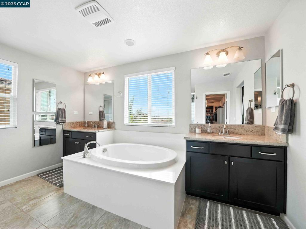 FAIRFIELD - Residential