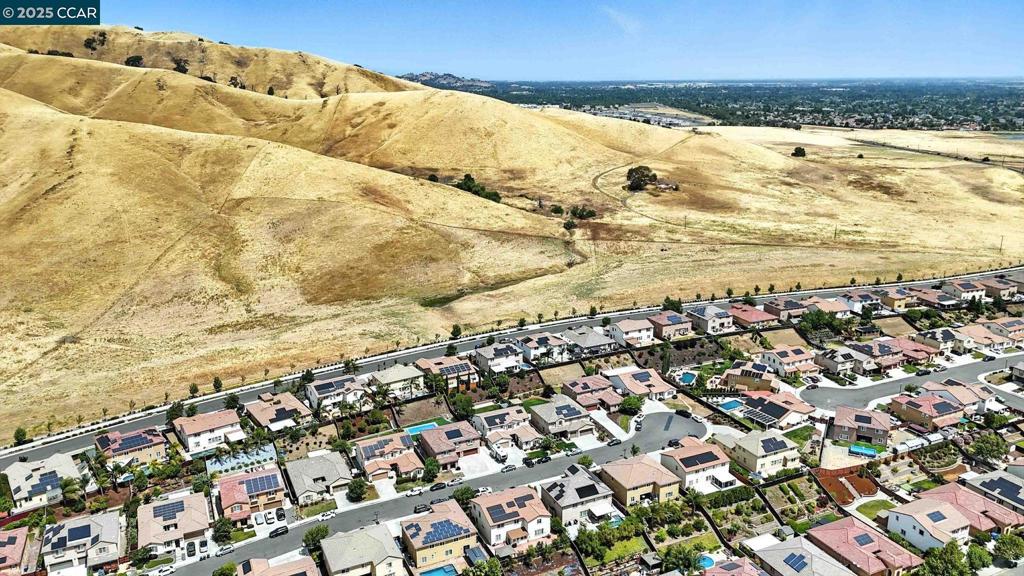 FAIRFIELD - Residential