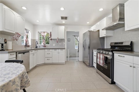 Photo of 16775 Sierra Highway, Canyon Country, CA 91351 (MLS # SR26191335)