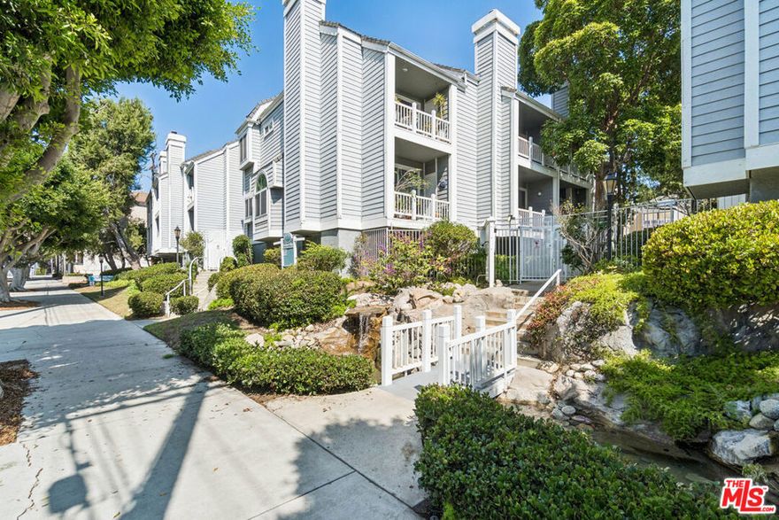 For Lease, available November 1. Step into this bright and spacious second-floor corner unit, located in the gated community of Beachport Village in Playa del Rey. This 1 bed / 1 bath condo features an open layout with an abundance of natural light. The kitchen is equipped with Carrera marble countertops, a stainless steel refrigerator/freezer, dishwasher, built-in microwave, and plenty of storage. Step outside through sliding glass doors to your private patio overlooking the community. The generously sized bedroom includes direct access to the patio and a walk-in closet. The bathroom features granite countertops and a subway-tiled tub/shower. Additional features include: Central A/C and heating, In-unit washer & dryer, Ample storage throughout, and Two side-by-side gated parking spaces. Beachport Village offers resort-style amenities, including multiple pools and spas, tennis courts, a clubhouse, and abundant guest parking (covered, uncovered, and street parking). Enjoy coastal living just minutes from the beach, shops, dining, and LAX.