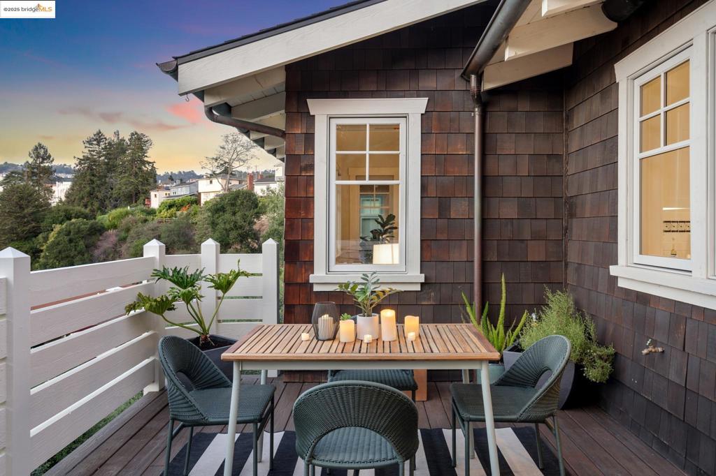 UPPER ROCKRIDGE - Residential