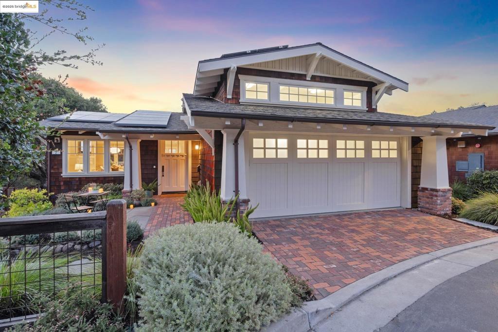 UPPER ROCKRIDGE - Residential