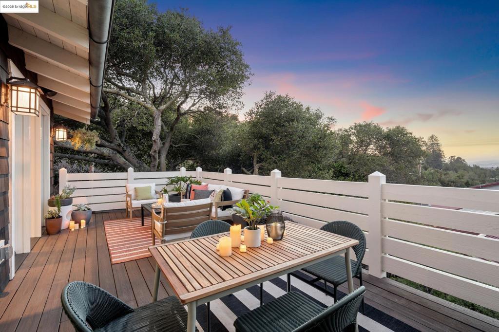 UPPER ROCKRIDGE - Residential