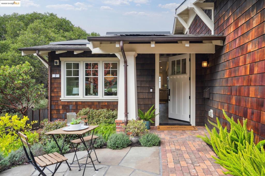 UPPER ROCKRIDGE - Residential