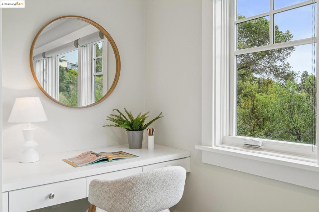 UPPER ROCKRIDGE - Residential