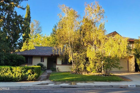 Photo of 3632 Los Amigos Street, Glendale, CA 91214 (MLS # P1-29253)
