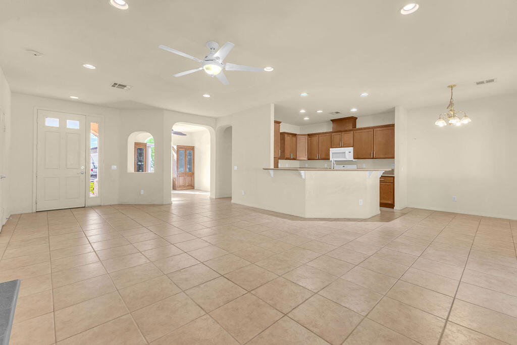 Paradise Springs - Residential