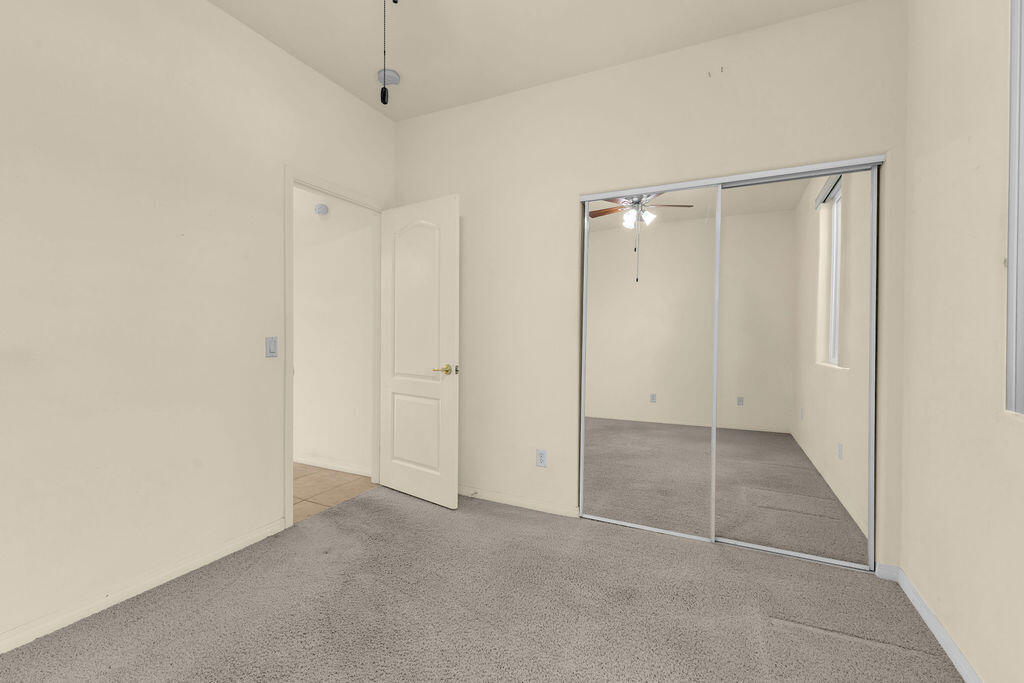 Paradise Springs - Residential