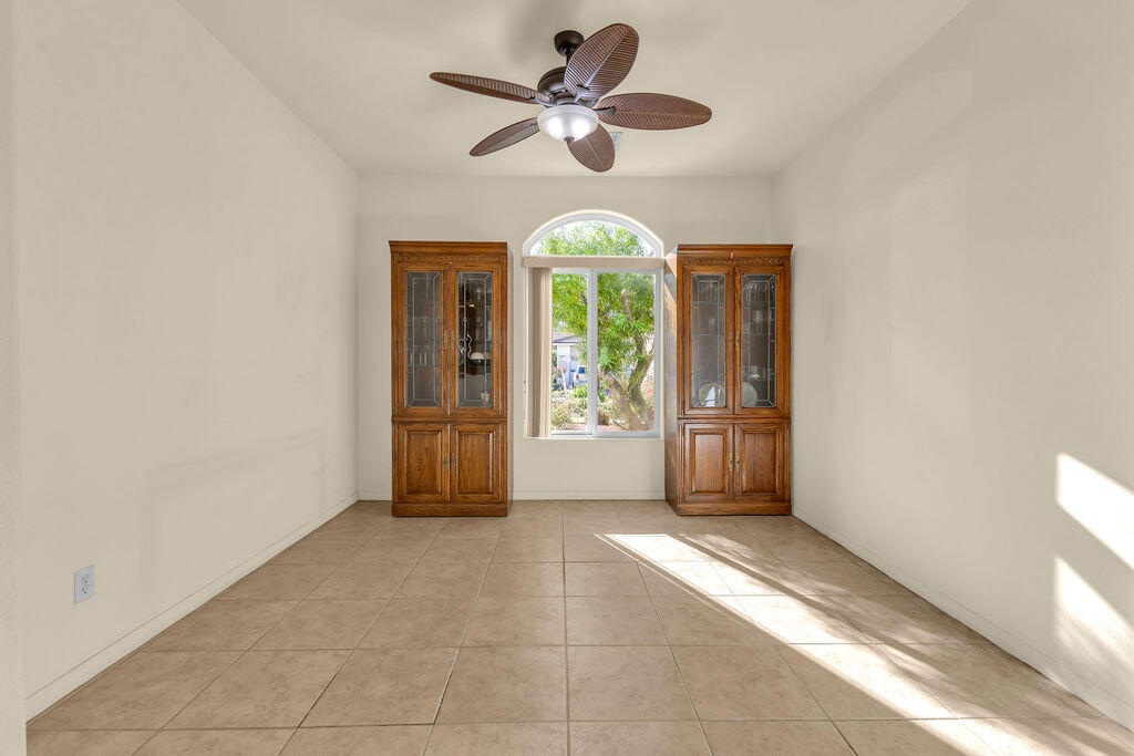 Paradise Springs - Residential