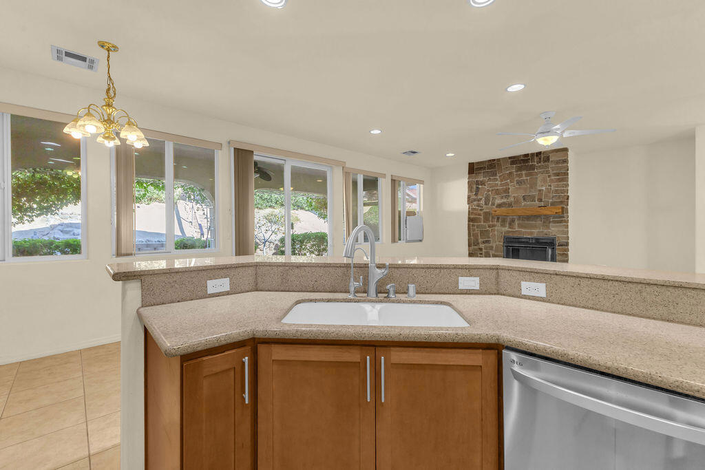 Paradise Springs - Residential