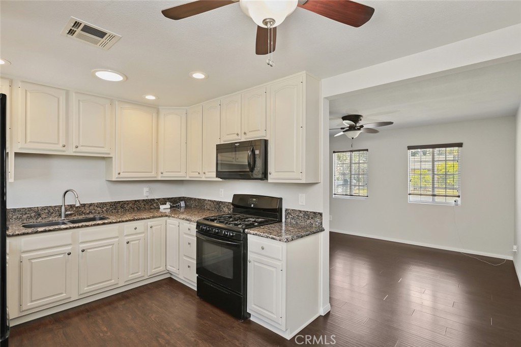 6382 Cayuga Drive