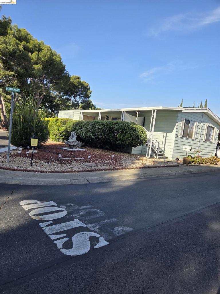 95 Diana Way