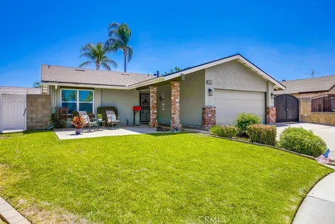 5952 Brookmont Drive, Yorba Linda, CA 92886 - MLS#: PW25171787