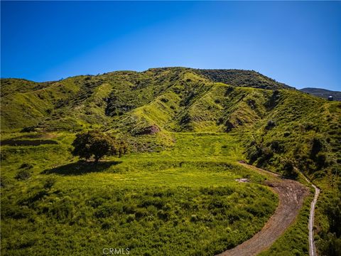 Photo of 15902 Hope Street, Silverado Canyon, CA 92676 (MLS # PW25145943) Photo of 15902 Hope Street, Silverado Canyon, CA 92676 (MLS # PW25145943)