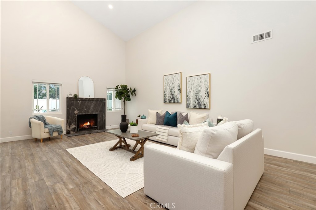 17822 Aberdeen Lane