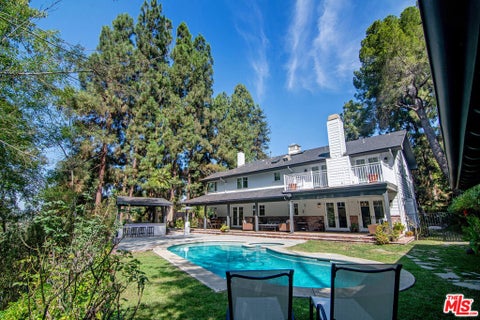 Photo of 9530 Moonridge Terrace Place, Los Angeles, CA 90210 (MLS # 26998553)