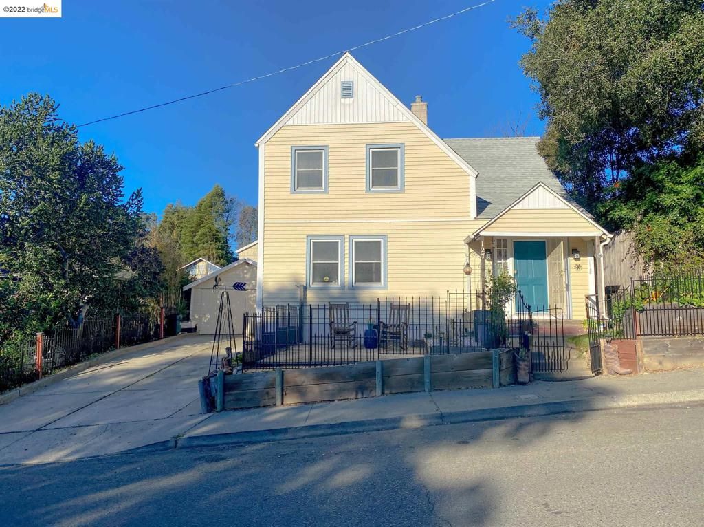 listing image 130723451925560050425