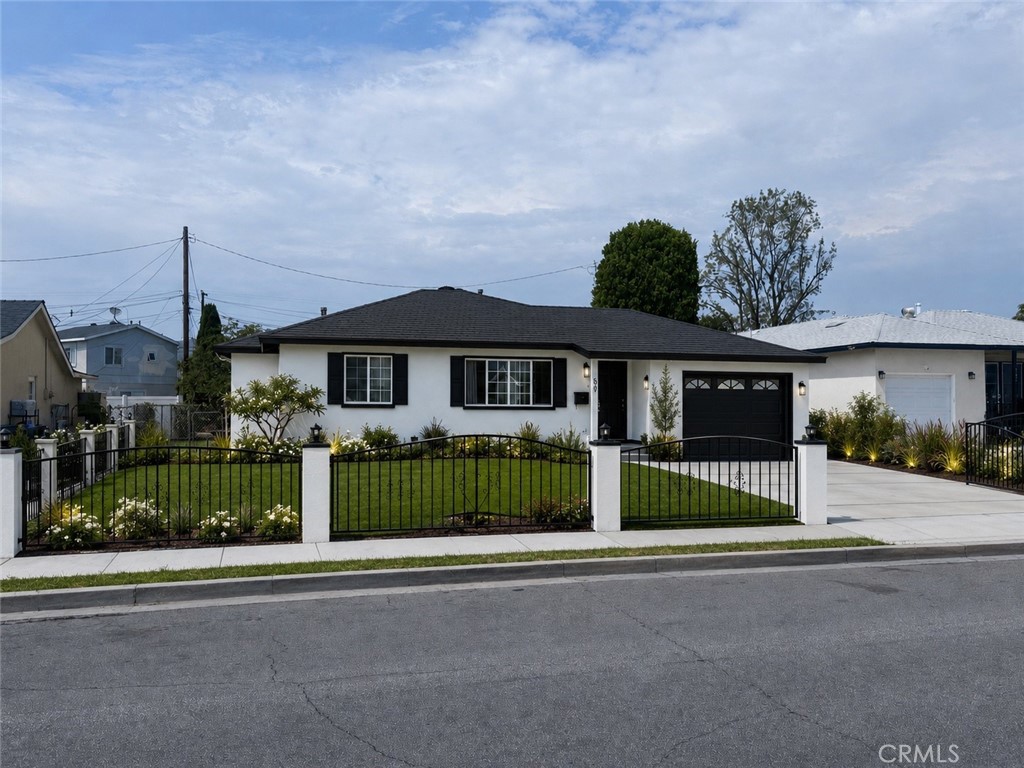 903 Willow Drive