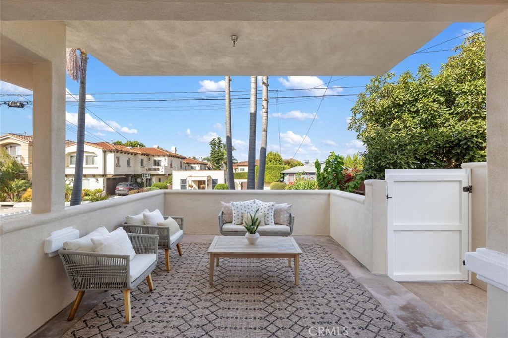 1714 Marshallfield A