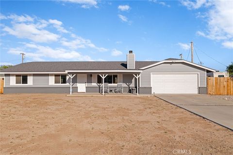 Photo of 11410 Otowi Road, Apple Valley, CA 92308 (MLS # IV26076982)