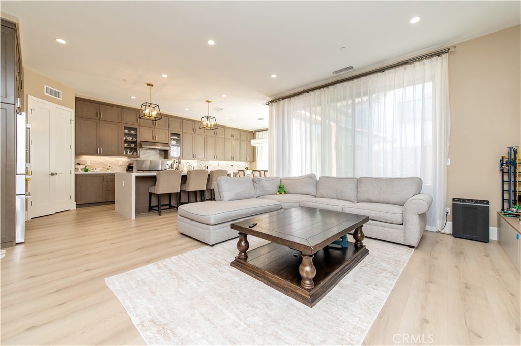 Reserve - Residential Lease