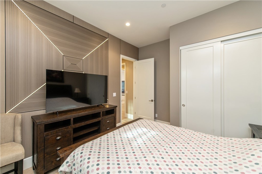 Reserve - Residential Lease