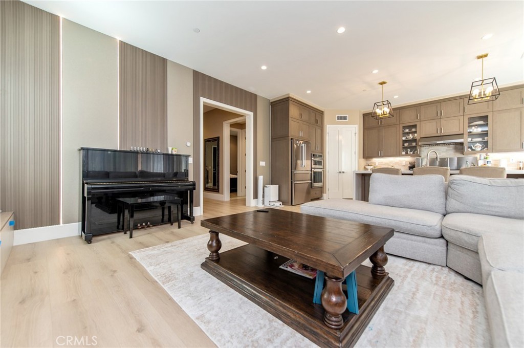 Reserve - Residential Lease