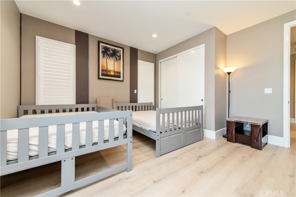 Reserve - Residential Lease