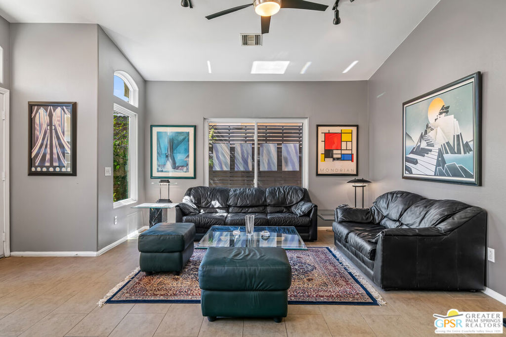 Rio Vista - Residential