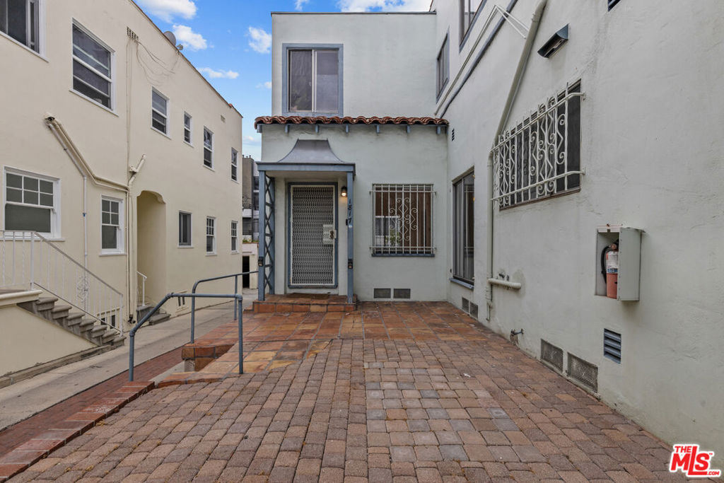 Welcome to 1817 Grace Ave a beautifully remodeled 2-bedroom, 1-bathroom residence in the heart of Hollywood. This bright and spacious unit features modern upgrades throughout, including new flooring, updated kitchen with stainless steel appliances, and a stylishly renovated bathroom. Enjoy natural light, a comfortable layout, and a clean, contemporary feel.Nestled on a quiet residential street just moments from Hollywood Blvd, this home offers convenient access to restaurants, shops, entertainment, and public transit. With on-site laundry and gated entry, this is urban living with comfort and style.Don't miss your chance to live in one of LA's most iconic neighborhoods. Schedule your private showing today!