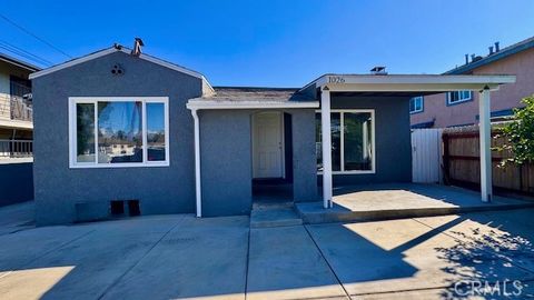 Photo of 1026 W 108th St, Los Angeles, CA 90044 (MLS # DW25264834)