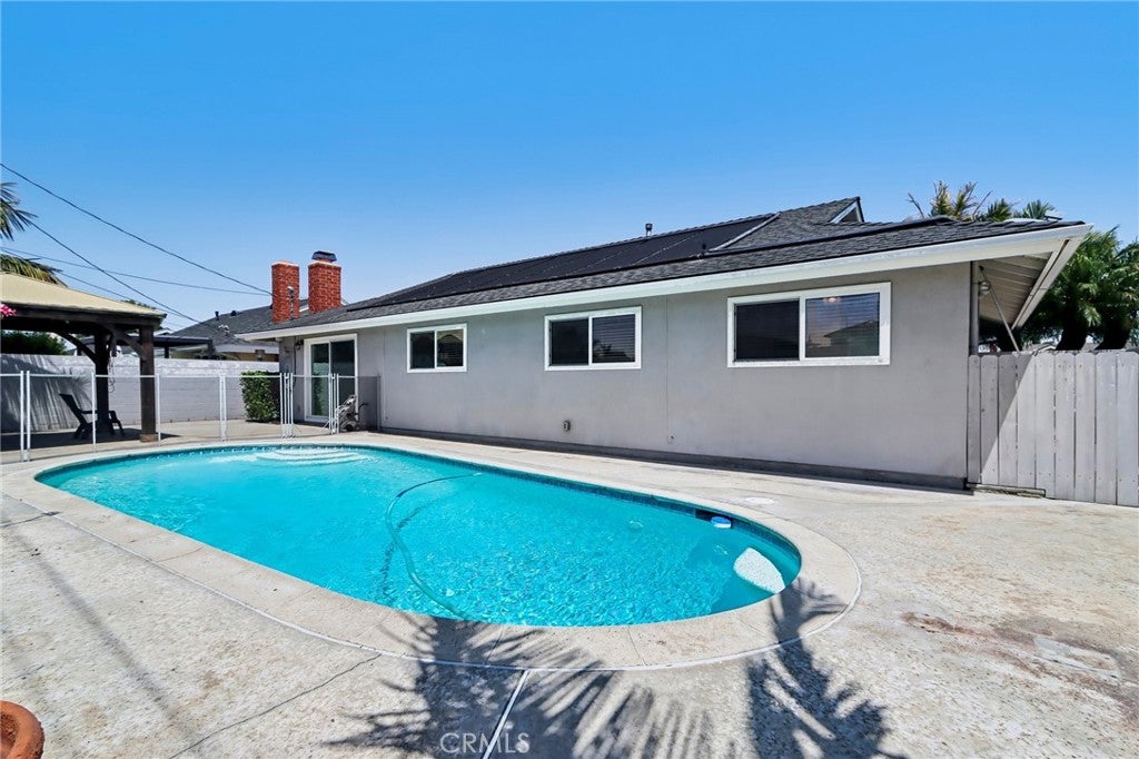 10362 Christmas Drive, Huntington Beach CA 92646 - Photo 12