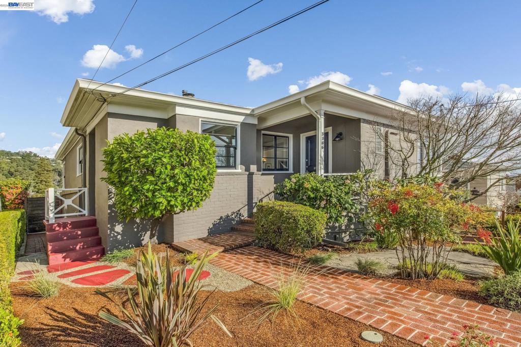 3386 3386 Herrier St