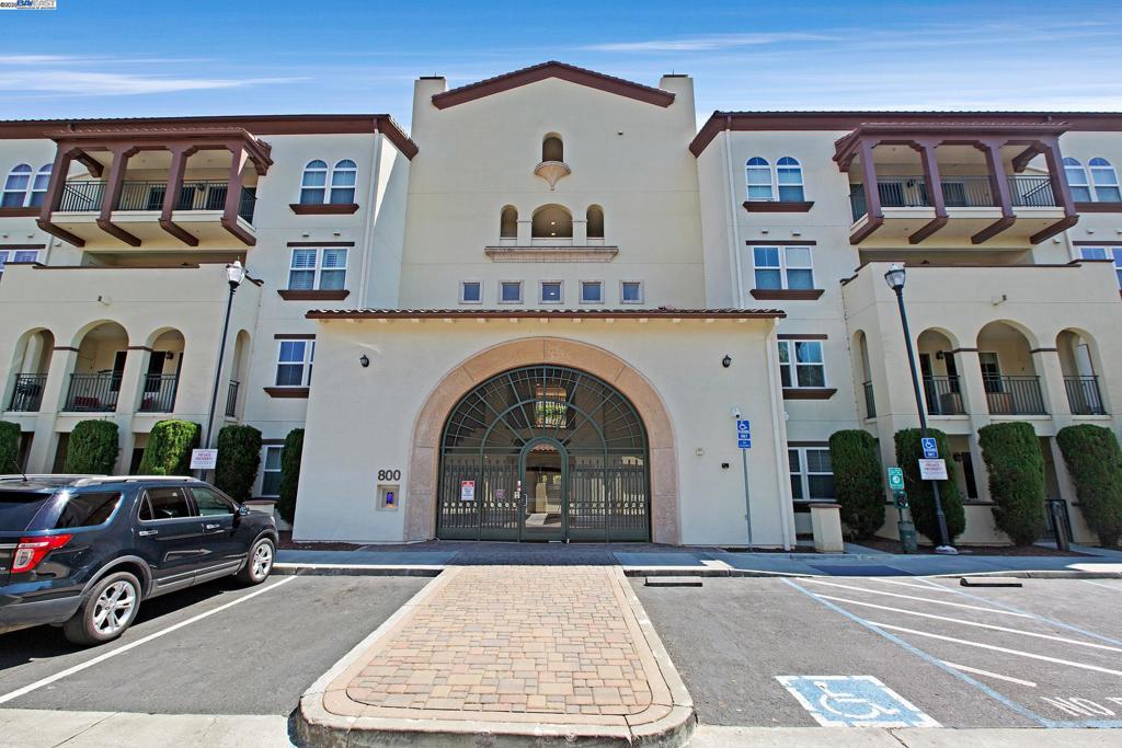 Welcome to this 3 bed, 2 bath condo in the highly sought after Terra Serena community. This rare corner unit offers endless community amenities. Gated community! Wrap-around balcony providing sweeping views with great outdoor space for dining and entertaining! Excellent open floor plan with ample space to relax. Large living room w. LVP flooring with plenty of sunlight. Kitchen with granite countertops, wood cabinets. Master suit features dual vanities, spacious stall shower and an oversized tub, a walk in closet with custom build cabinets. Double panel windows, interior laundry with washer & dryer. It also includes a large additional storage room next to the elevators and 2 covered parking spots (C203 - C179). This community offers a clubhouse, gym, swimming pool & jacuzzi, BBQ area, playground and courtyard. The HOA covers water & garbage. Conveniently located near schools, shopping, BART, VTA Light Rail, Great Mall, close to Tech companies, Hwy 880, 680 & 237. Open houses Sat - Sun 1:30-4:30PM https://www.virtualtourcafe.com/mls/10003702