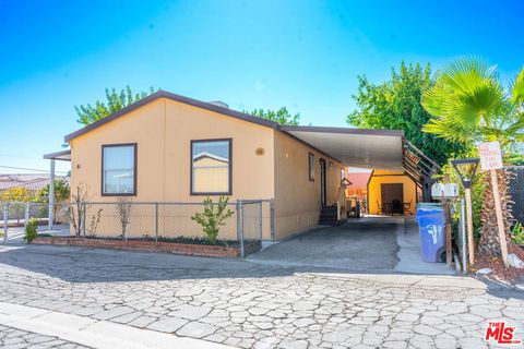 Photo of 3255 E Avenue R #91, Palmdale, CA 93550 (MLS # 25614935)