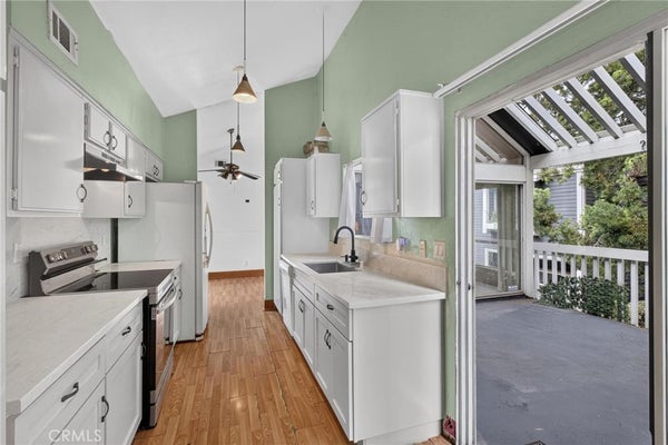 25655 PINE CREEK LN, WILMINGTON, CA 90744 - Image 46efc067c1ccd062dee3878bf2ba3d2c/11445926
