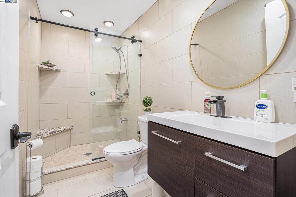 WOODLAND ESTATES - Residential