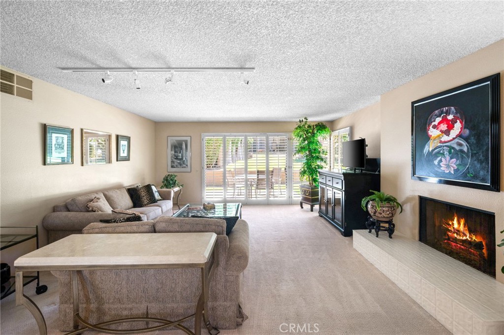 Mountain Cove (32514) - Residential