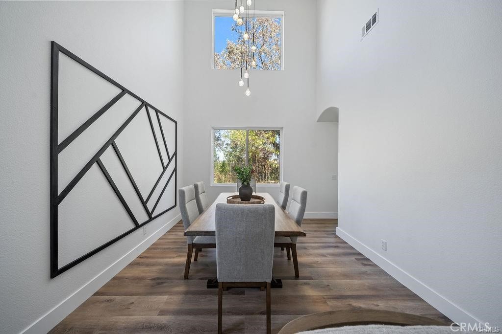 41258 Pine Tree Circle