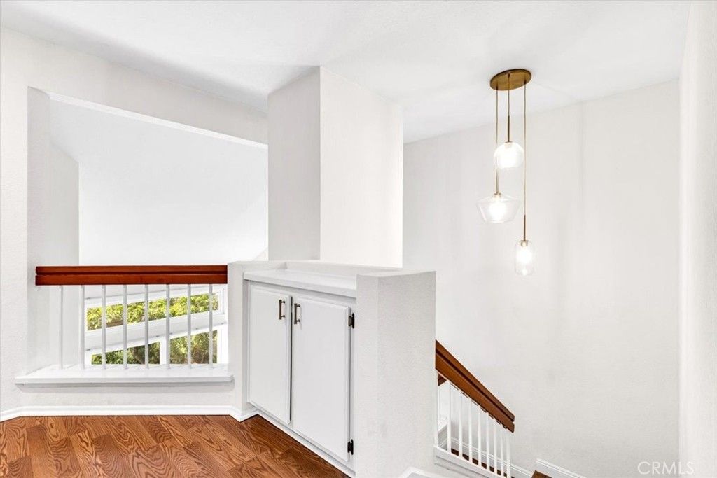 listing image 130729454896765028888