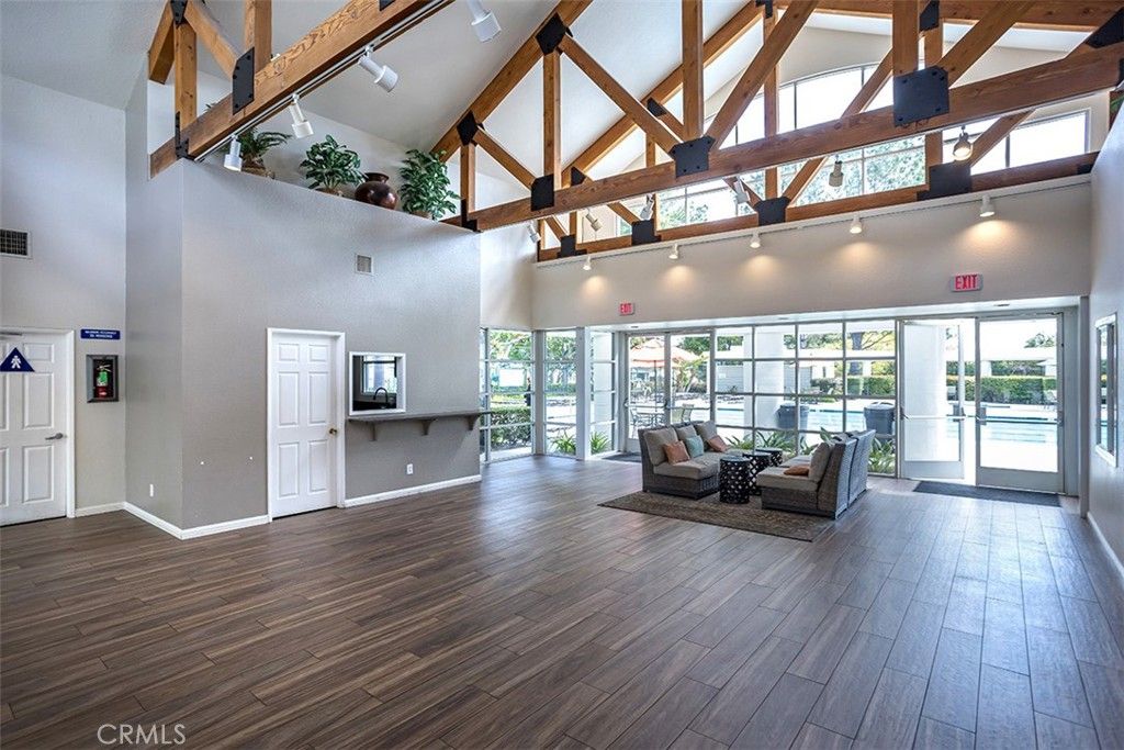 listing image 130724820256078356284