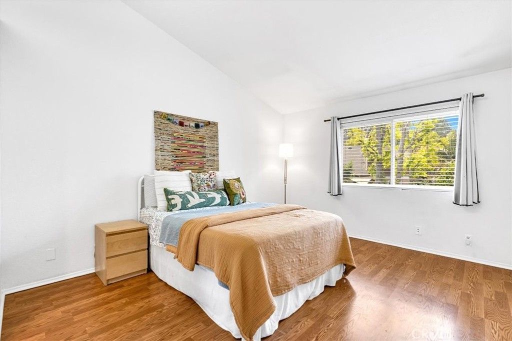 listing image 130728961629872660081