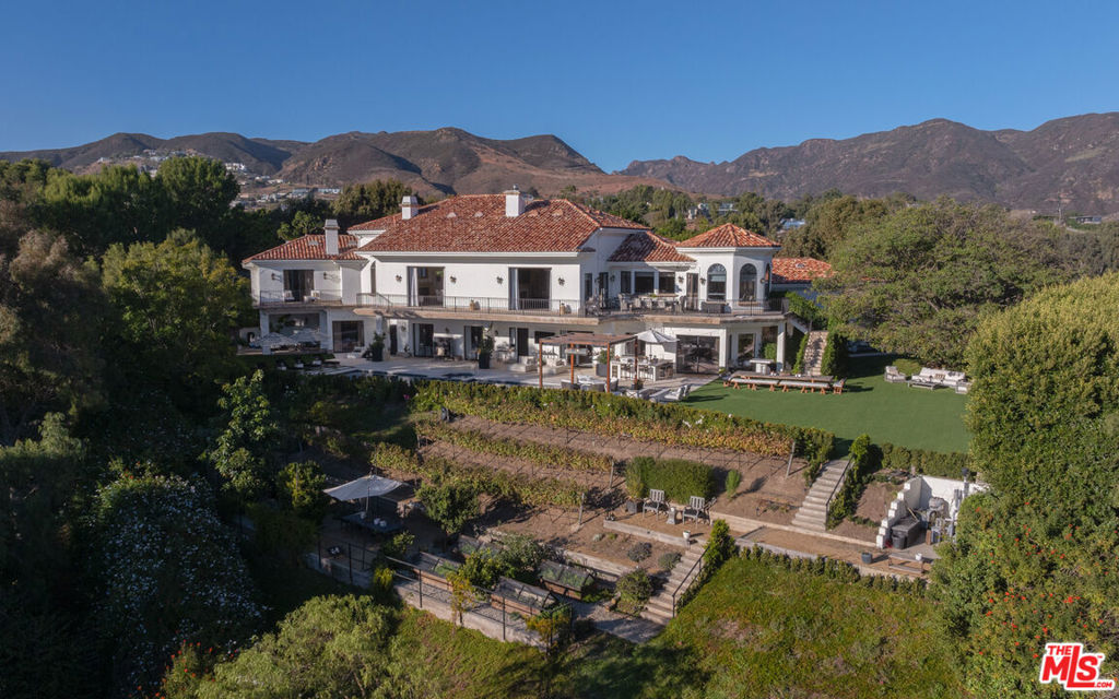 6110 Merritt Drive