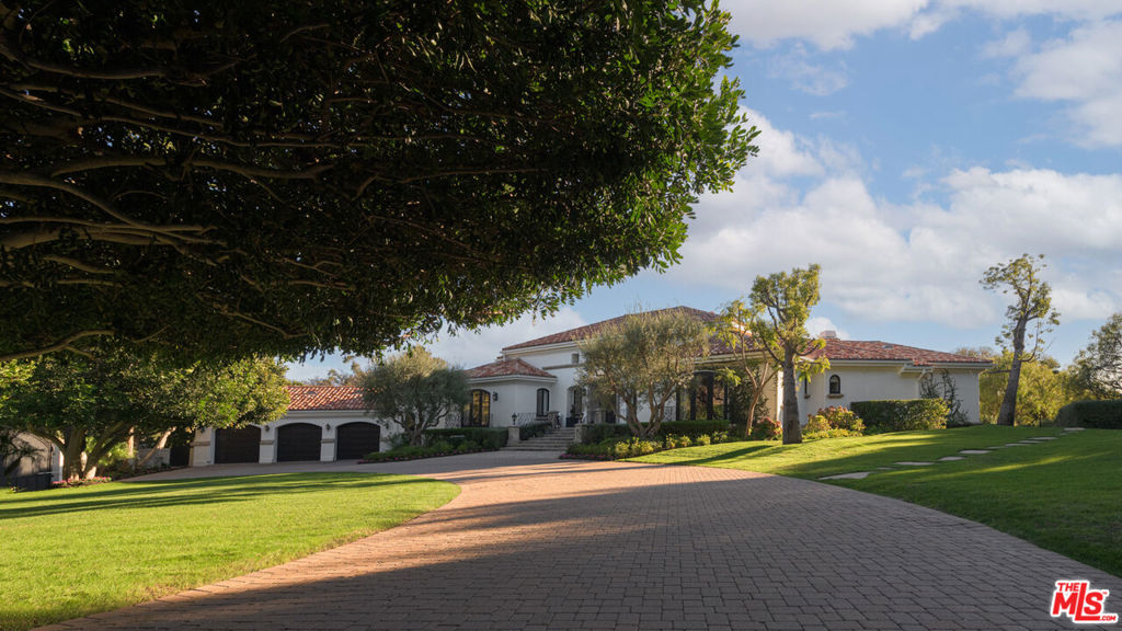 6110 Merritt Drive