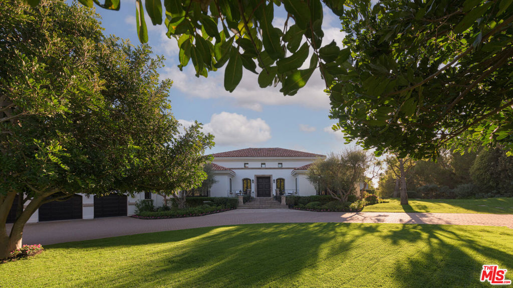 6110 Merritt Drive