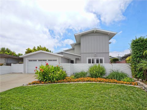 Photo of 2510 Highcliff Drive, Torrance, CA 90505 (MLS # SB26147605)
