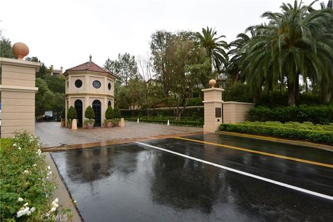 Photo of 50 Tidal Surf, Newport Coast, CA 92657 (MLS # PW26046336)