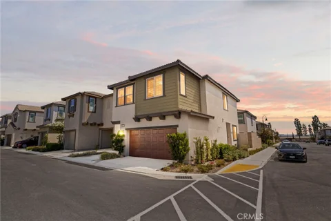 MLS: CV26196828