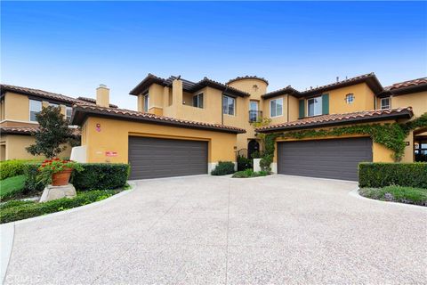 Photo of 19 Lucania Dr. Dr, Newport Coast, CA 92657 (MLS # NP26037274)